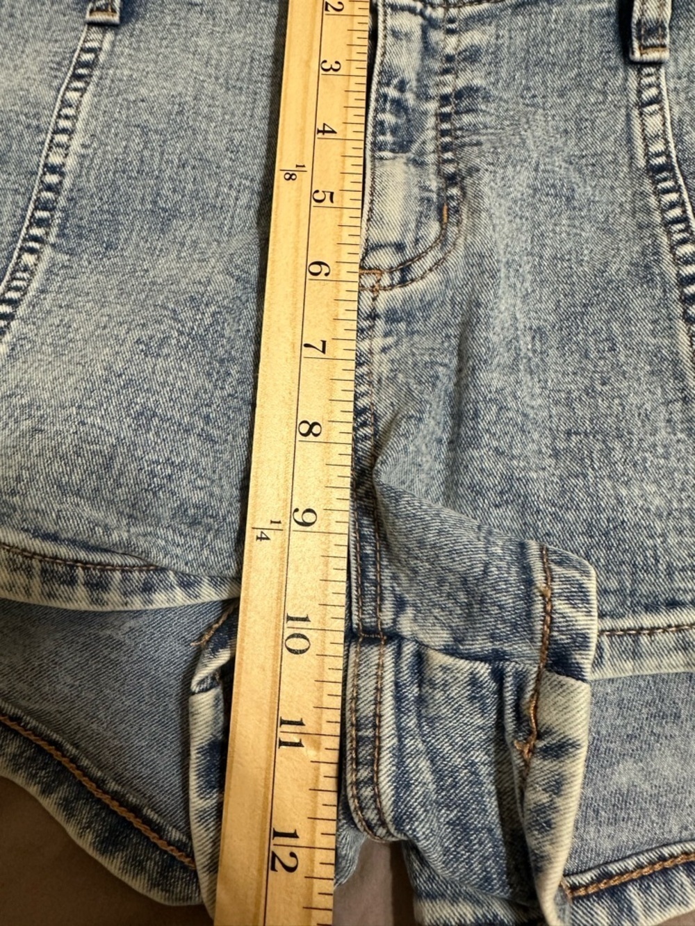 Wild Fable Womens Shorts Size 8 Denim Blue Shortie Mini Festival Grunge Retro - Picture 5 of 5